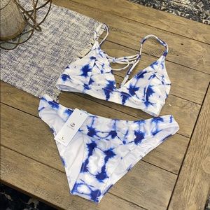 SOLD___NWT Cupshe tie dyed bikini